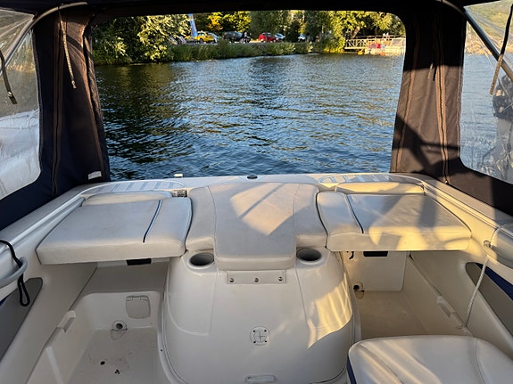 Bayliner 192 Discovery Cuddy – Bogpropeller, Ankarspel & Trailer 11 of 23
