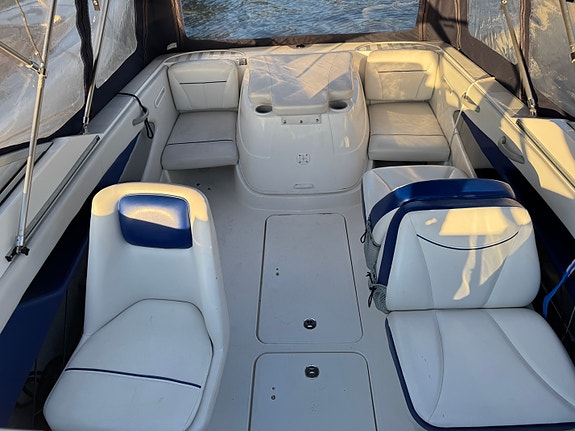 Bayliner 192 Discovery Cuddy – Bogpropeller, Ankarspel & Trailer 7 of 23