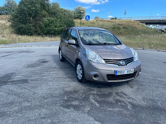 Nissan Note 2 of 6