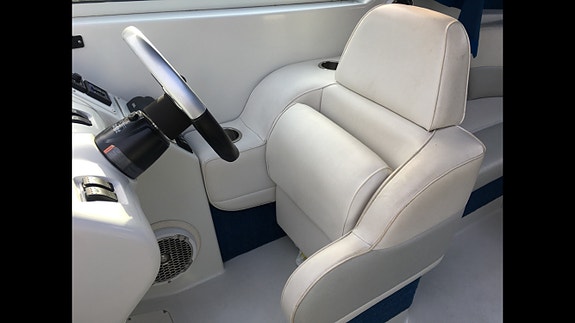 Chris Craft 268 Concept, Penta D4-300 DIESEL 75h 8 of 18