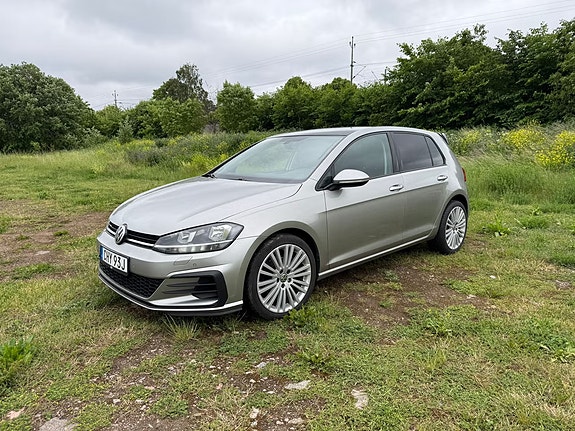 Volkswagen Golf VII 3 of 13