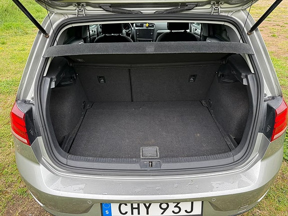 Volkswagen Golf VII 6 of 13