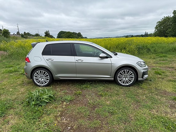 Volkswagen Golf VII 4 of 13