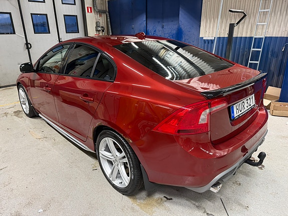 Volvo S60 3 of 7