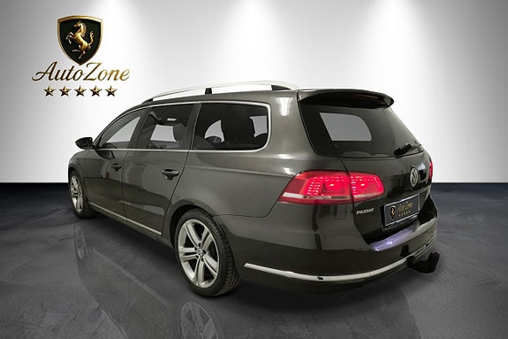 Volkswagen Passat 4 of 11