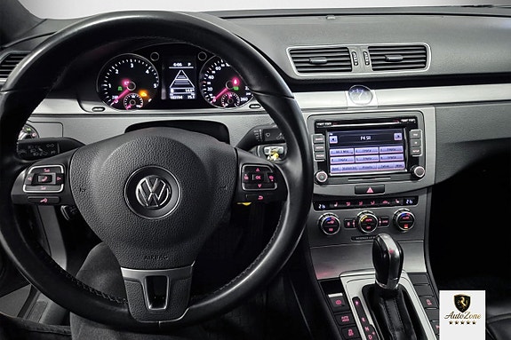 Volkswagen Passat 10 of 11