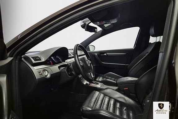 Volkswagen Passat 8 of 11