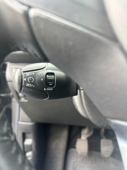 Peugeot 208 9 of 16
