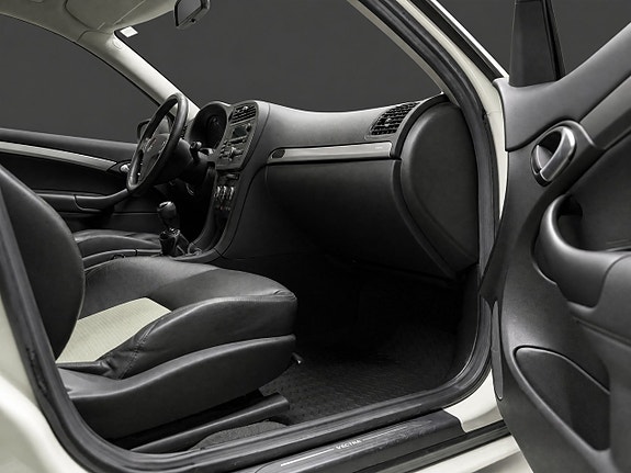 Saab 9-3 15 of 20