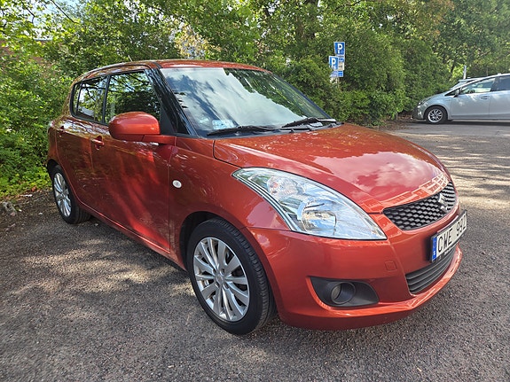 Suzuki Swift 2 of 13