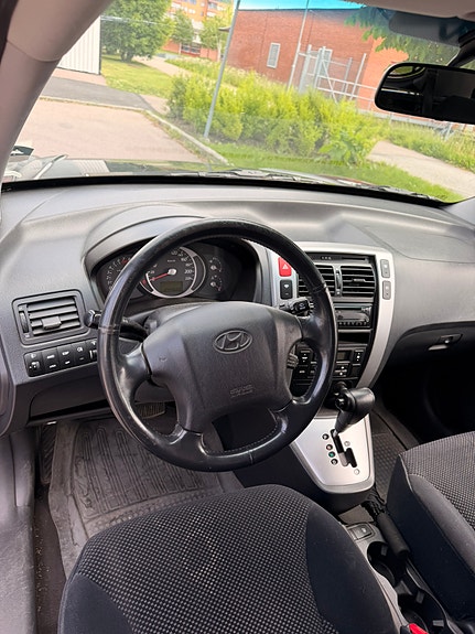 Hyundai Tucson 6 of 6