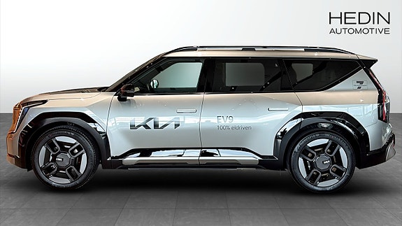 Kia EV9 6 of 17