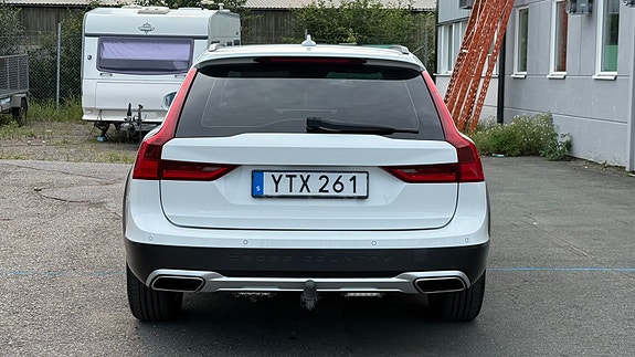 Volvo V90 Cross Country 5 of 7
