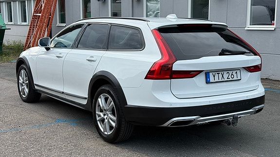 Volvo V90 Cross Country 6 of 7