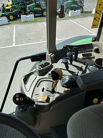 John Deere 6120M TRAKTOR STEPNOSE AQ+ ECO 4 of 15
