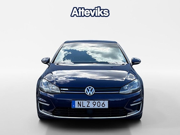 Volkswagen e-Golf VII 2 of 26