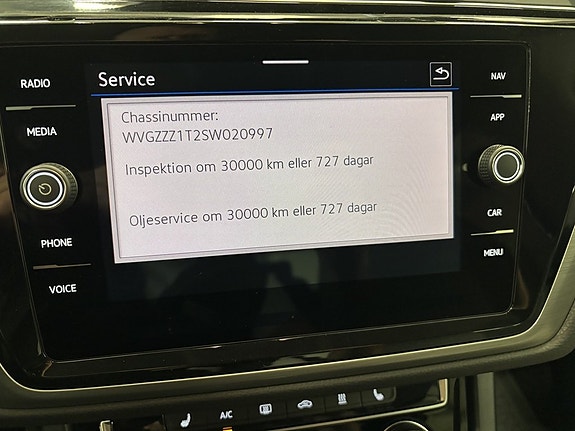 Volkswagen Touran 18 of 24
