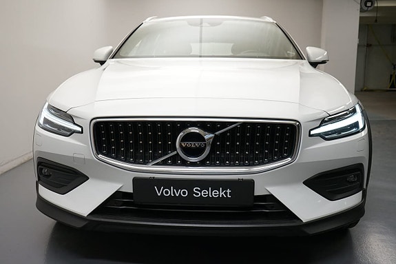 Volvo V60 Cross Country 19 of 20