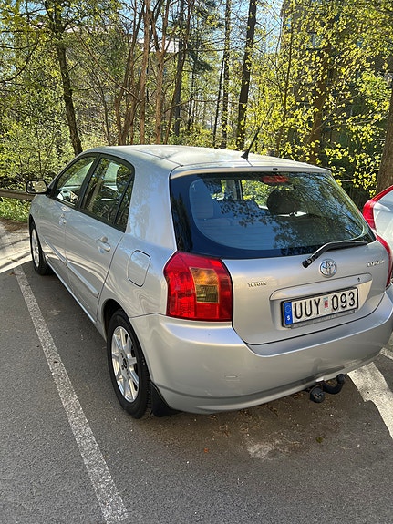 Toyota COROLLA 2004