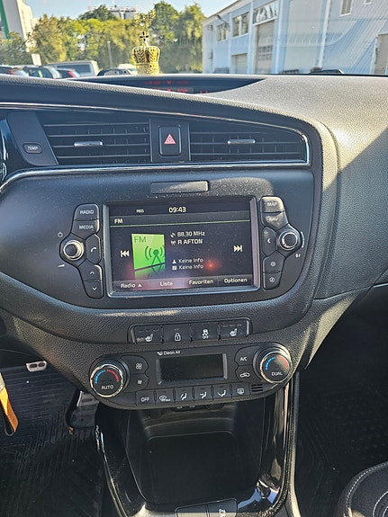 Kia Ceed 6 of 8