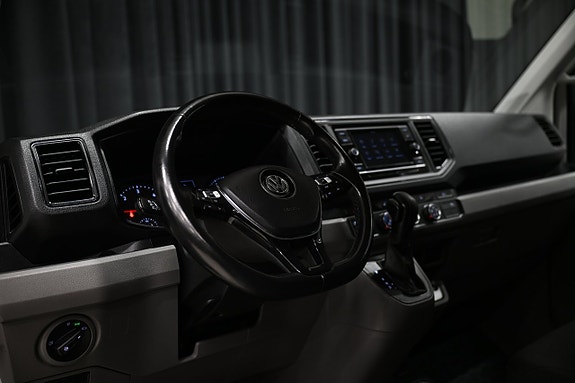 Volkswagen Crafter 12 of 30