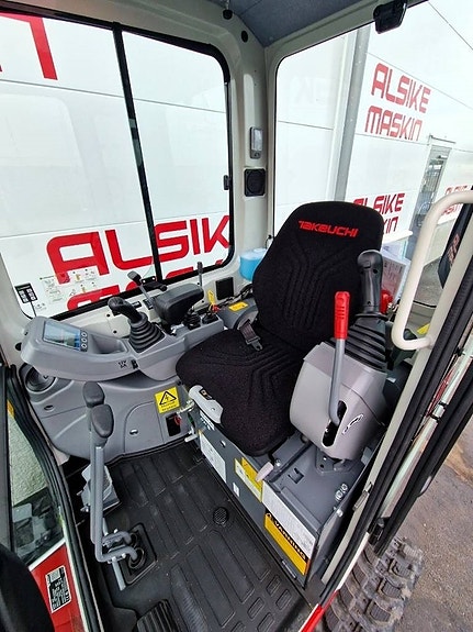 Takeuchi TB320 3 of 5
