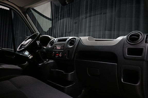 Renault Master 27 of 28