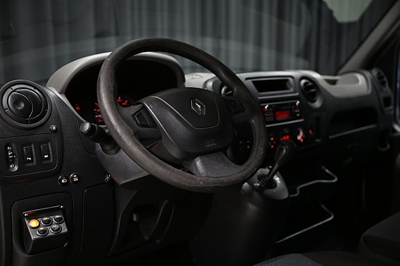 Renault Master 16 of 28