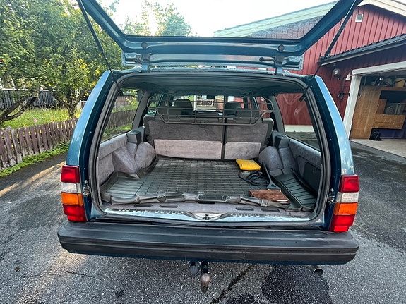 Volvo 940 3 of 9