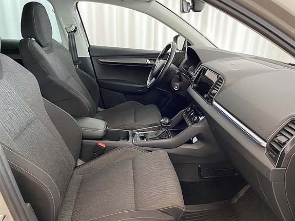 Skoda Karoq 6 of 9