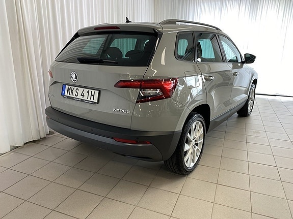 Skoda Karoq 3 of 9