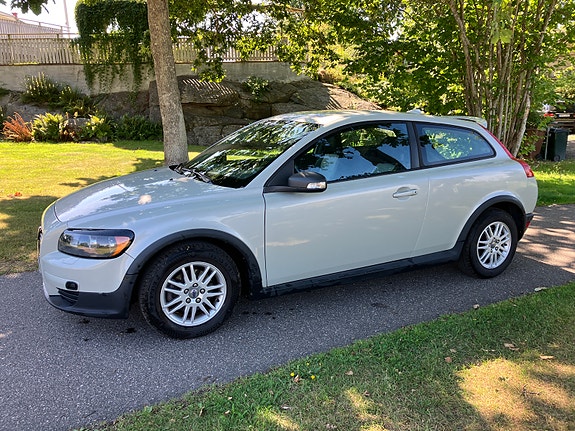 Volvo C30 2 of 13
