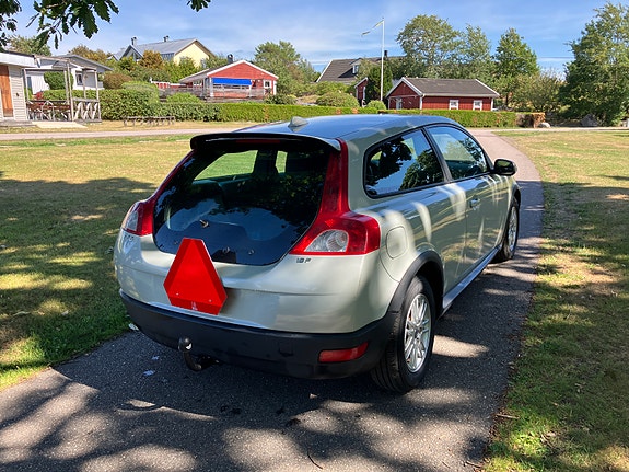 Volvo C30 4 of 13