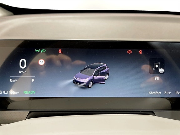Leapmotor B10 12 of 16