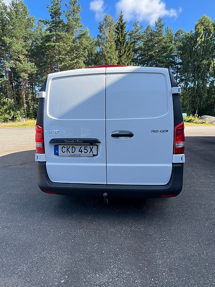 Mercedes-Benz Vito 110 3 of 8