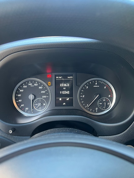 Mercedes-Benz Vito 110 7 of 8