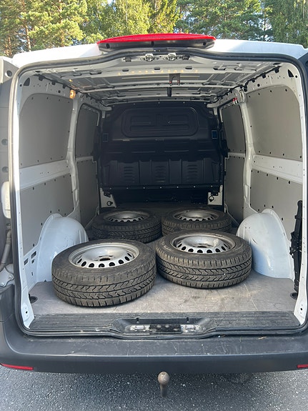 Mercedes-Benz Vito 110 5 of 8