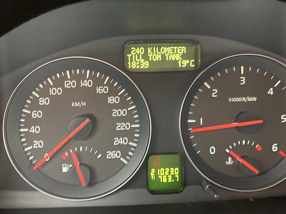 Volvo V50 7 of 17