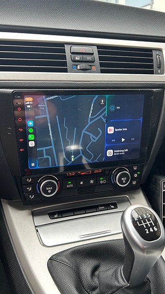 BMW 318d 14 of 21