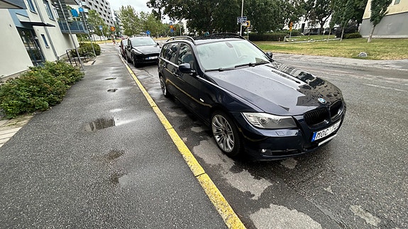 BMW 318d 4 of 21