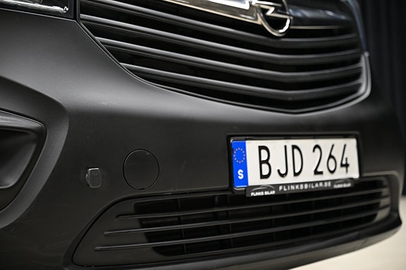 Opel Vivaro 14 of 28
