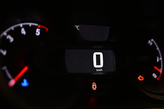 Opel Vivaro 18 of 28
