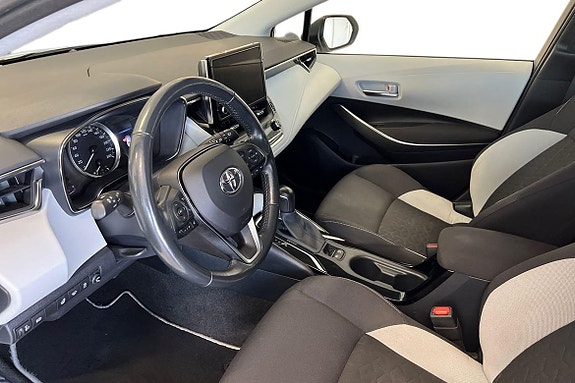 Toyota Corolla 14 of 21