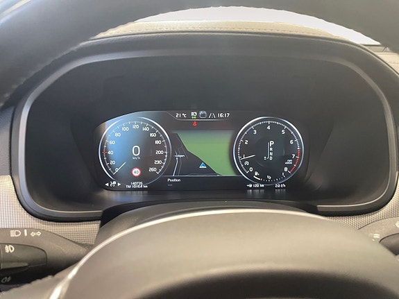 Volvo V90 Cross Country 12 of 26