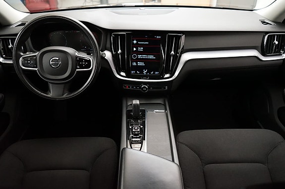 Volvo V60 6 of 17