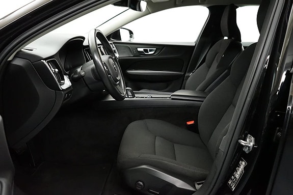 Volvo V60 5 of 17