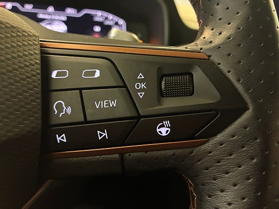 Cupra Formentor e-HYBRID 11 of 17
