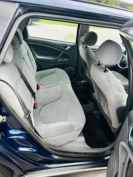 Citroen C5 6 of 6