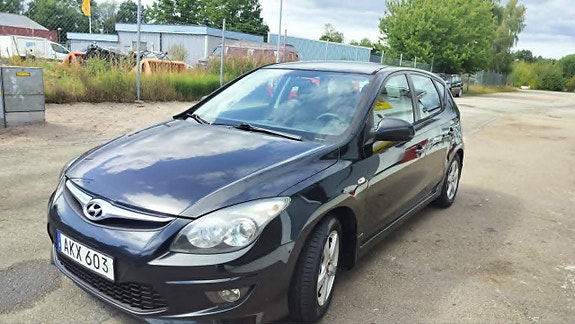Hyundai i30 7 of 14