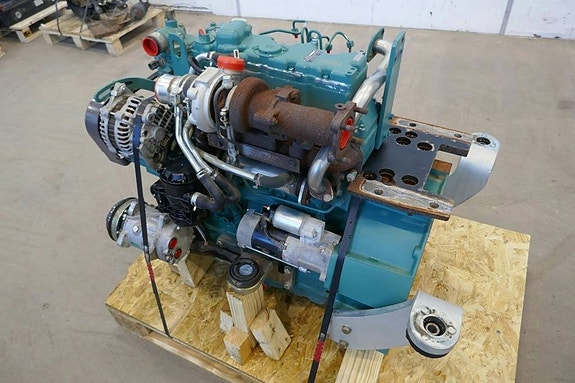Volvo Motor D3.8H 2 of 6